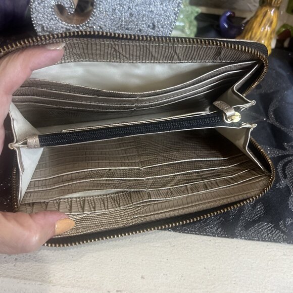 Brahmin Black & Gold Embossed Leather Zip Around Wallet - Picture 7 of 12